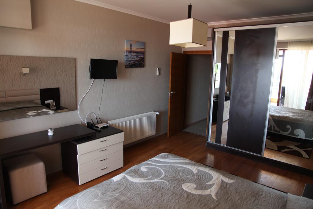 Apartment In St. Constantine And Helena 산콘스탄틴앤헬레나 외부 사진