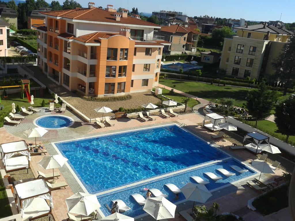 Apartment In St. Constantine And Helena 산콘스탄틴앤헬레나 외부 사진